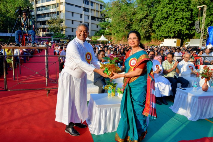 "Srishtinova" Comes Alive at St. Aloysius Gonzaga School